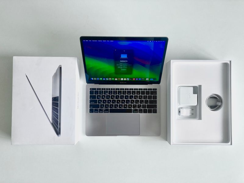 MacBook Pro 13” 8/256 Gb M2 Retina XDR 2018 б/в MBP015 фото